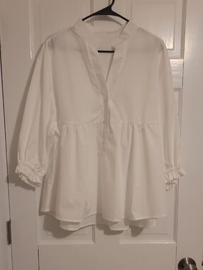 Women’s White Peplum Popover Top